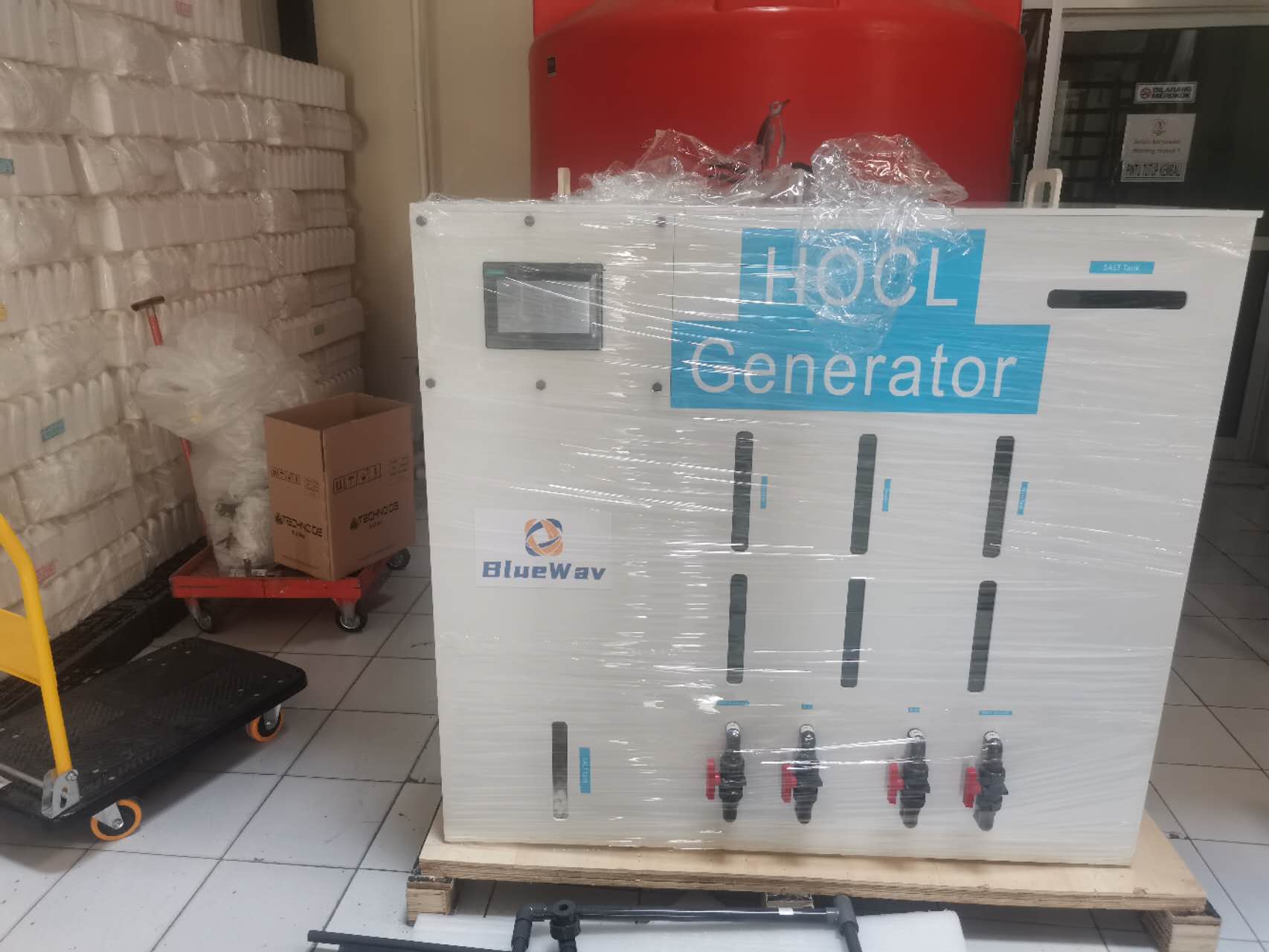  Our equipment has arrived at the customer's plant in Indonesia and is ready to be put into the water plant for disinfection!