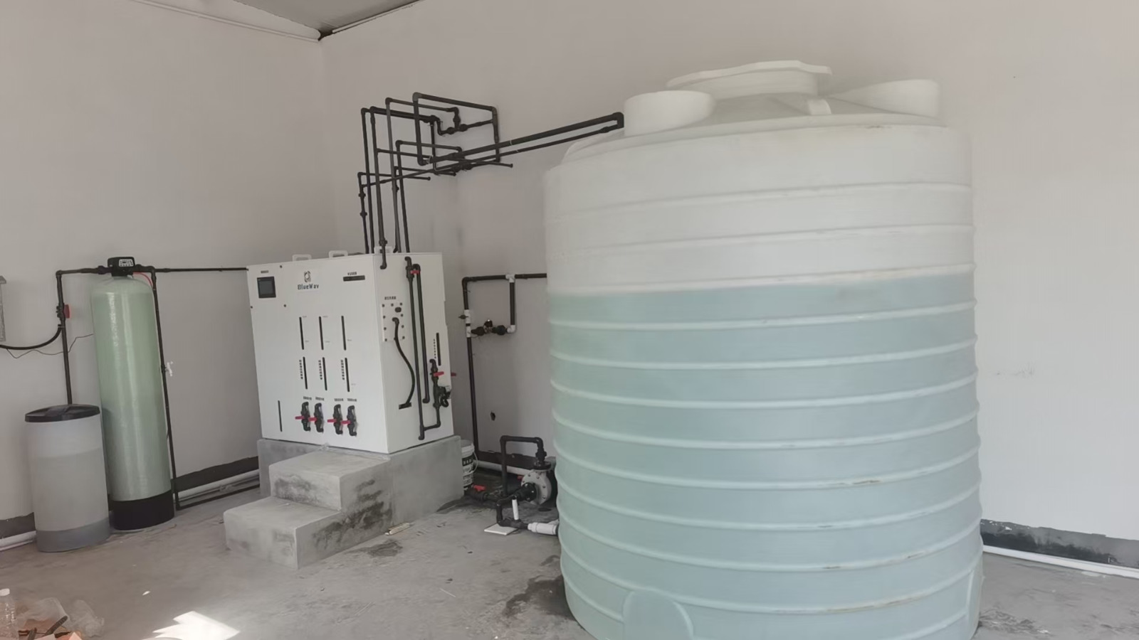 HOCL is easily degradable. How can we ensure the disinfection effect during the food disinfection process?